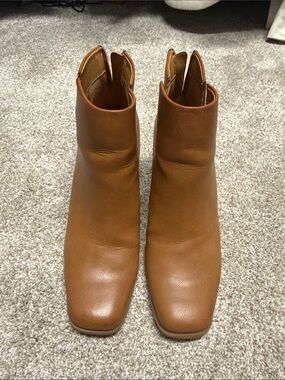 Women's Tan Korks Ankle Boots - Classic Slip-On Style